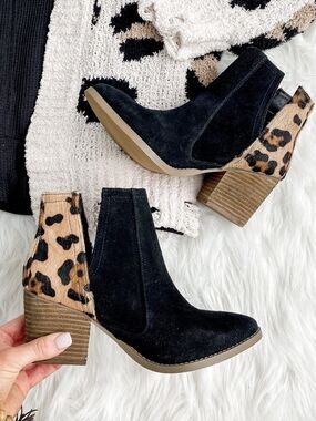Naughty Monkey Camilyn Ankle Booties Women's Size 6.5 Boho Western Stacked Heel
